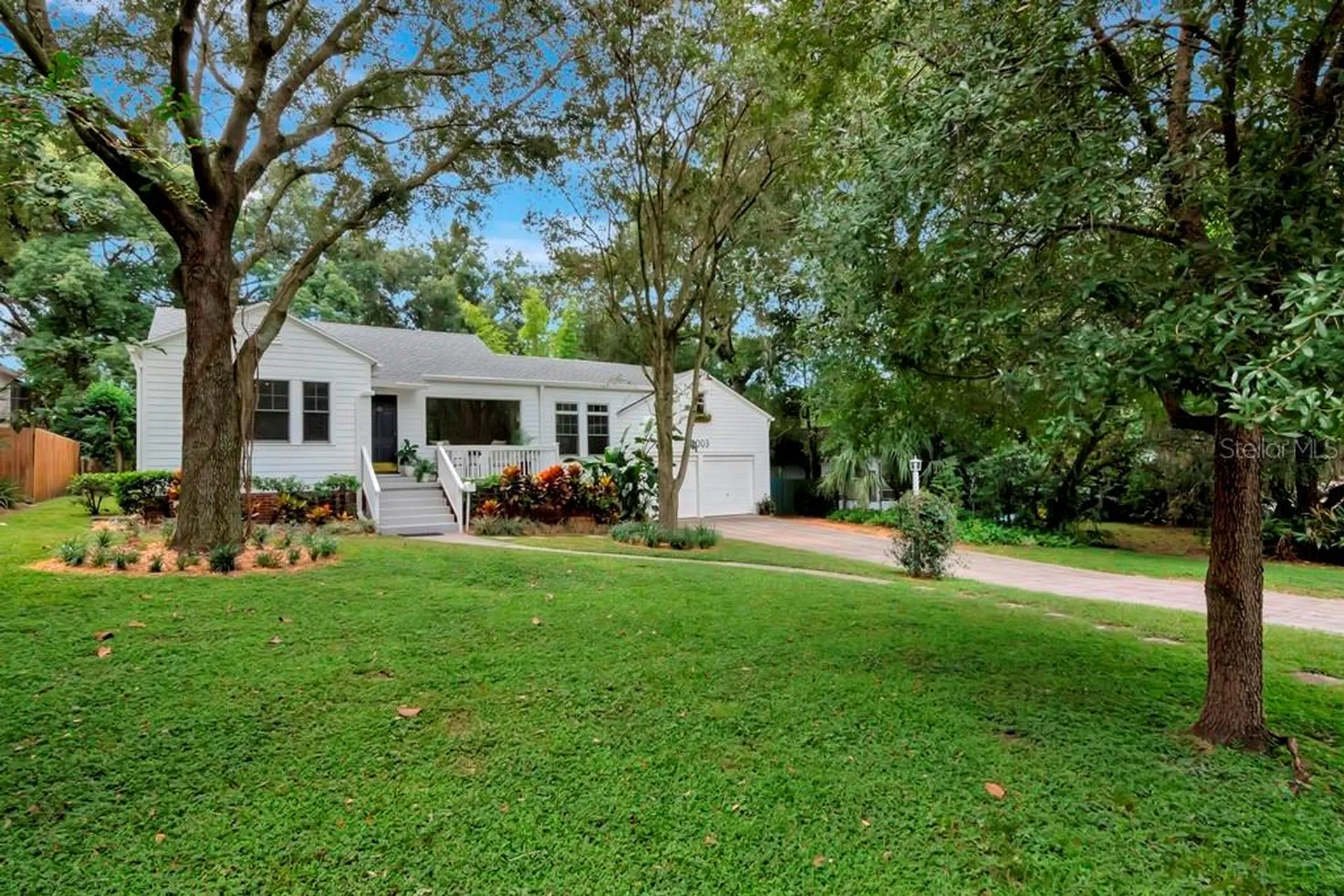 1003 E Clifton Street Tampa FL 33604