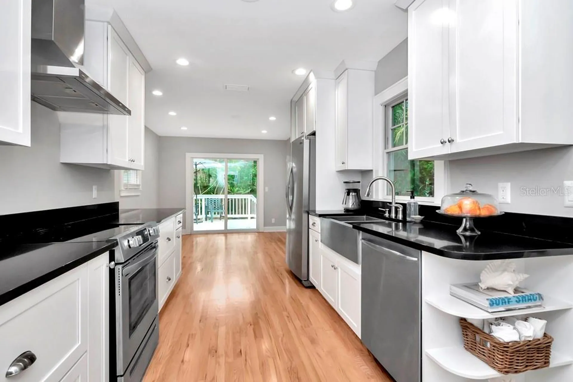 1003 E Clifton Street Tampa FL 33604