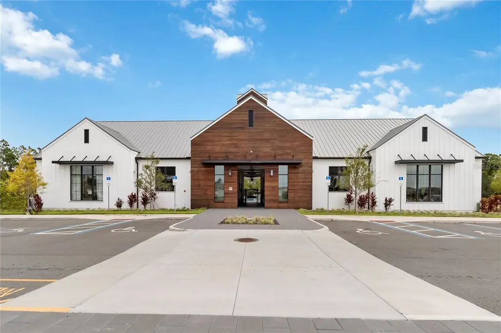 3100 Crispin Circle Harmony FL 34773