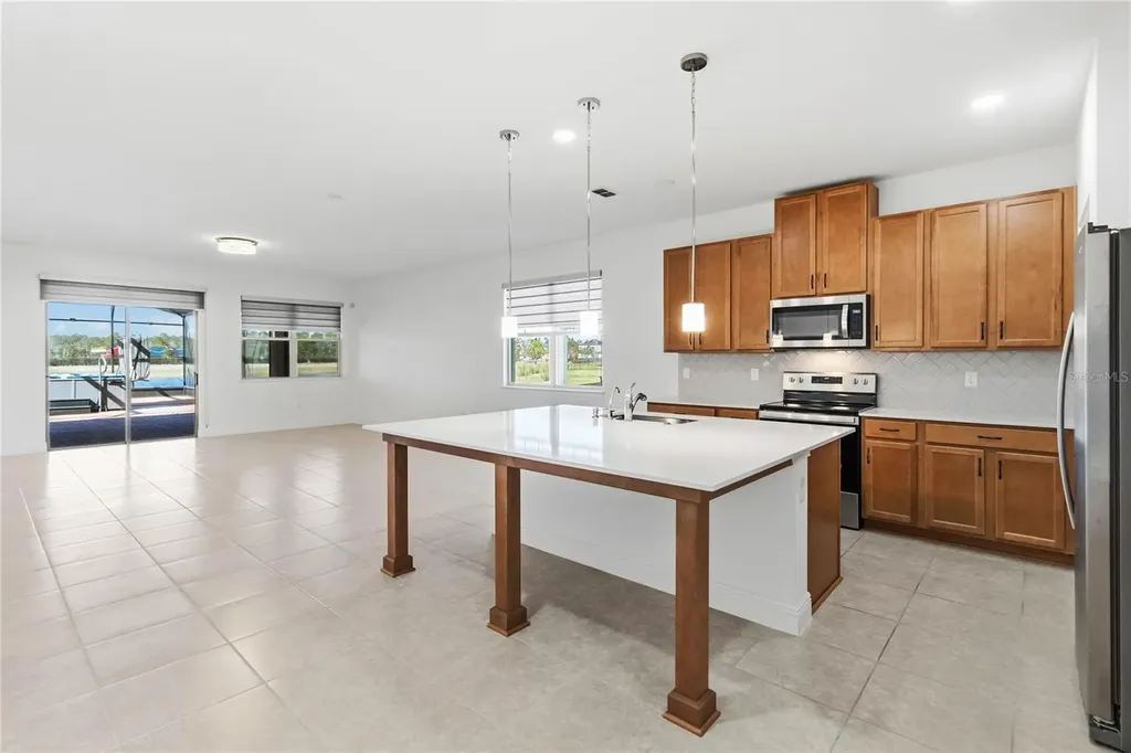 3100 Crispin Circle Harmony FL 34773