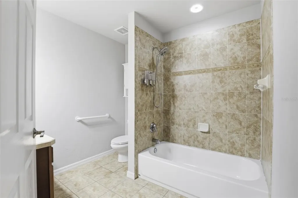 9733 SW 104th Lane Gainesville FL 32608