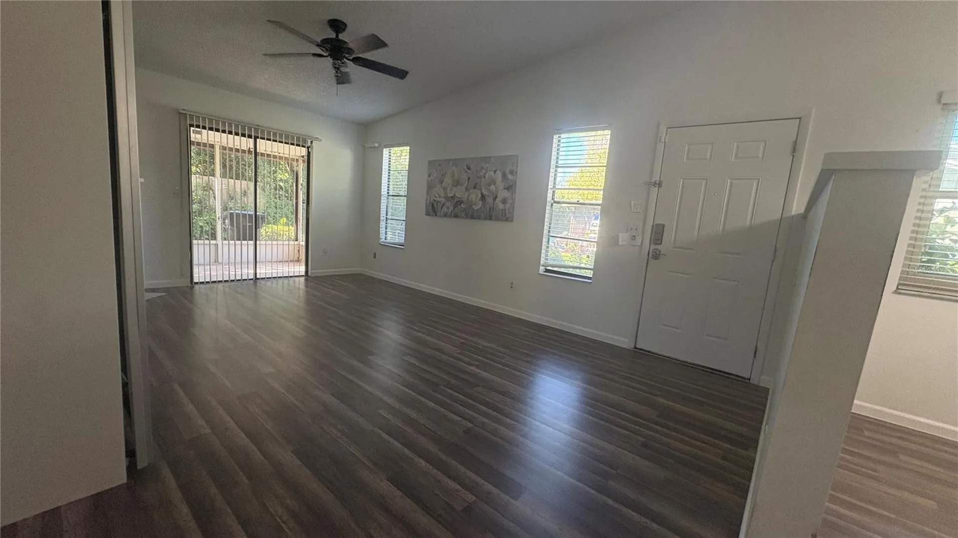 10121 Lake Oak Circle Tampa FL 33624