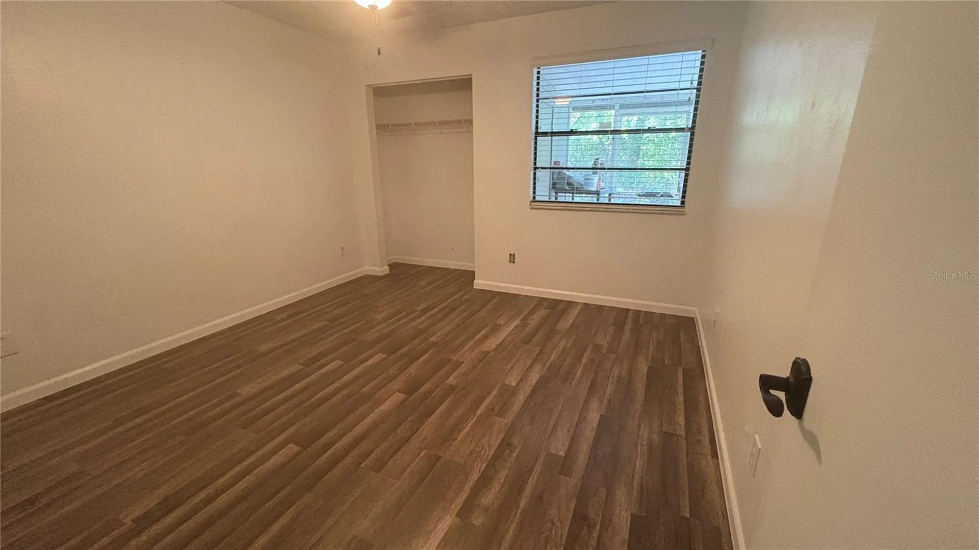10121 Lake Oak Circle Tampa FL 33624