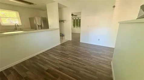 10121 Lake Oak Circle Tampa FL 33624
