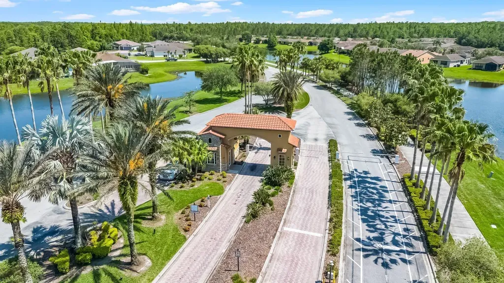 524 Murano Drive Poinciana FL 34759