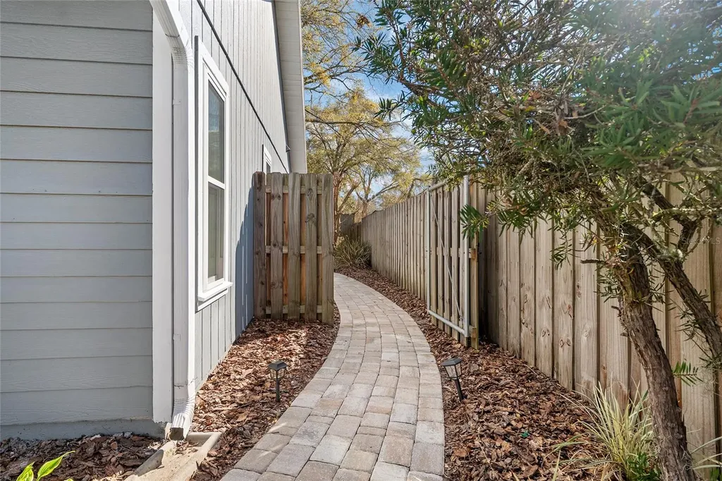 2333 NW 41st Avenue Gainesville FL 32605