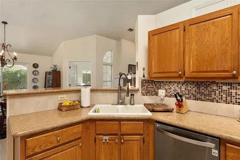 2333 NW 41st Avenue Gainesville FL 32605