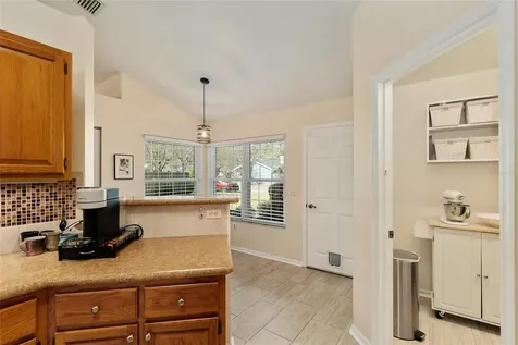 2333 NW 41st Avenue Gainesville FL 32605