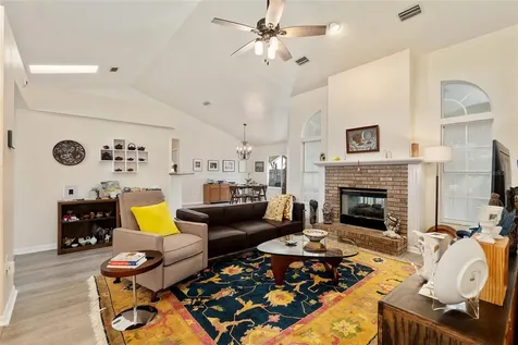 2333 NW 41st Avenue Gainesville FL 32605