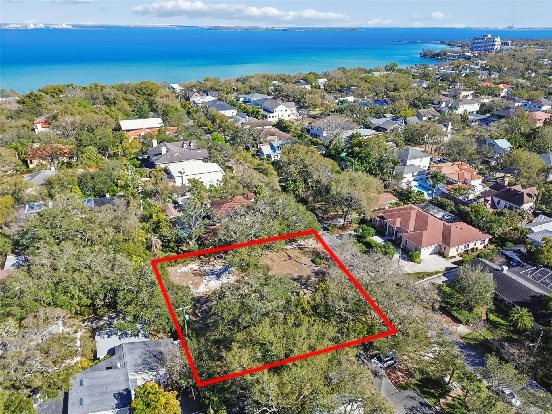 3015 W Fair Oaks Avenue Tampa FL 33611