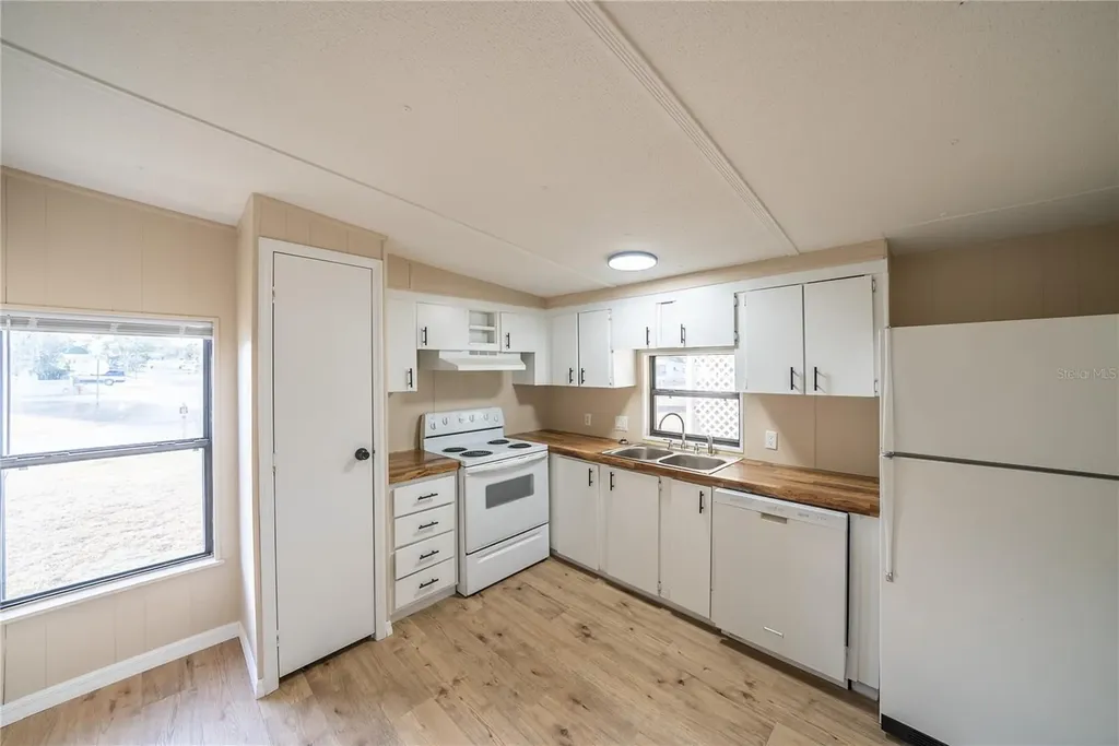 105 NE 66th Court Ocala FL 34470