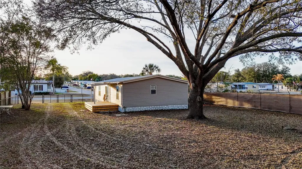 105 NE 66th Court Ocala FL 34470