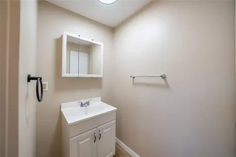 105 NE 66th Court Ocala FL 34470