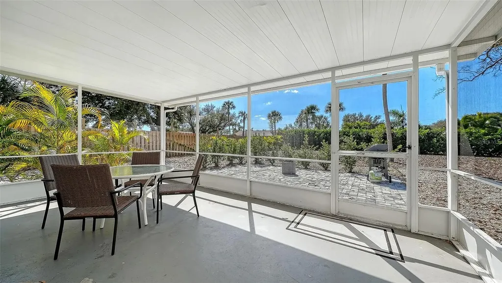 447 N Shore Drive Osprey FL 34229