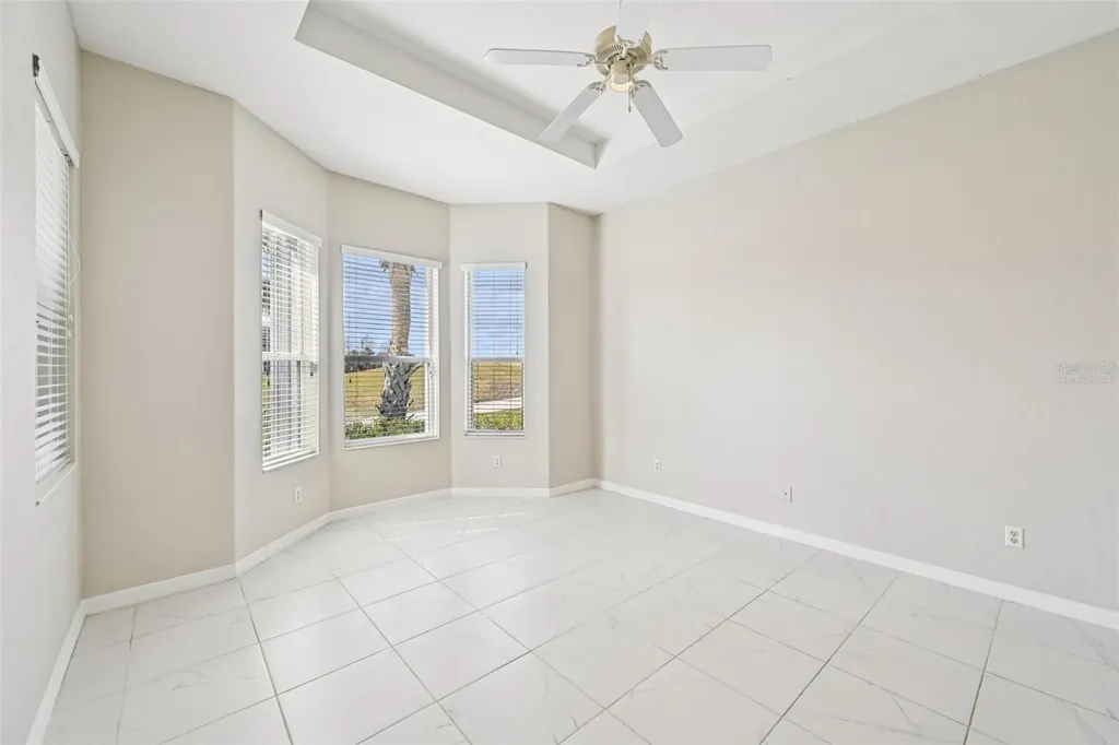 819 Regal Manor Way Sun City Center FL 33573