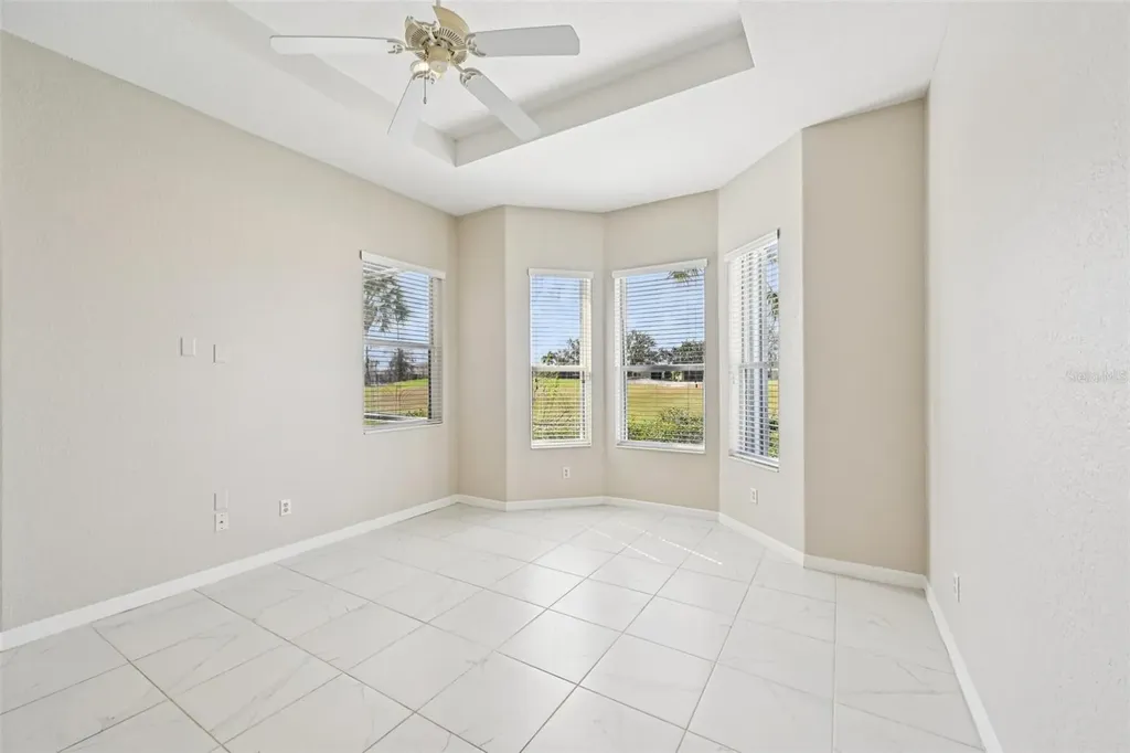 819 Regal Manor Way Sun City Center FL 33573