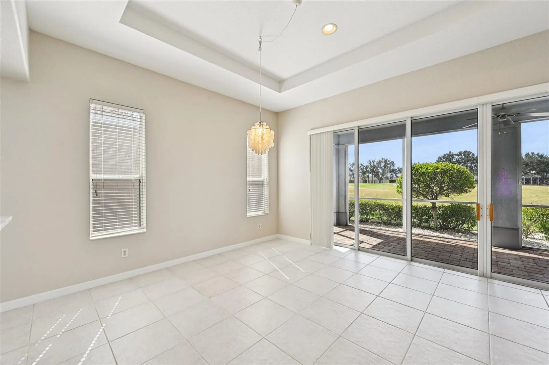 819 Regal Manor Way Sun City Center FL 33573