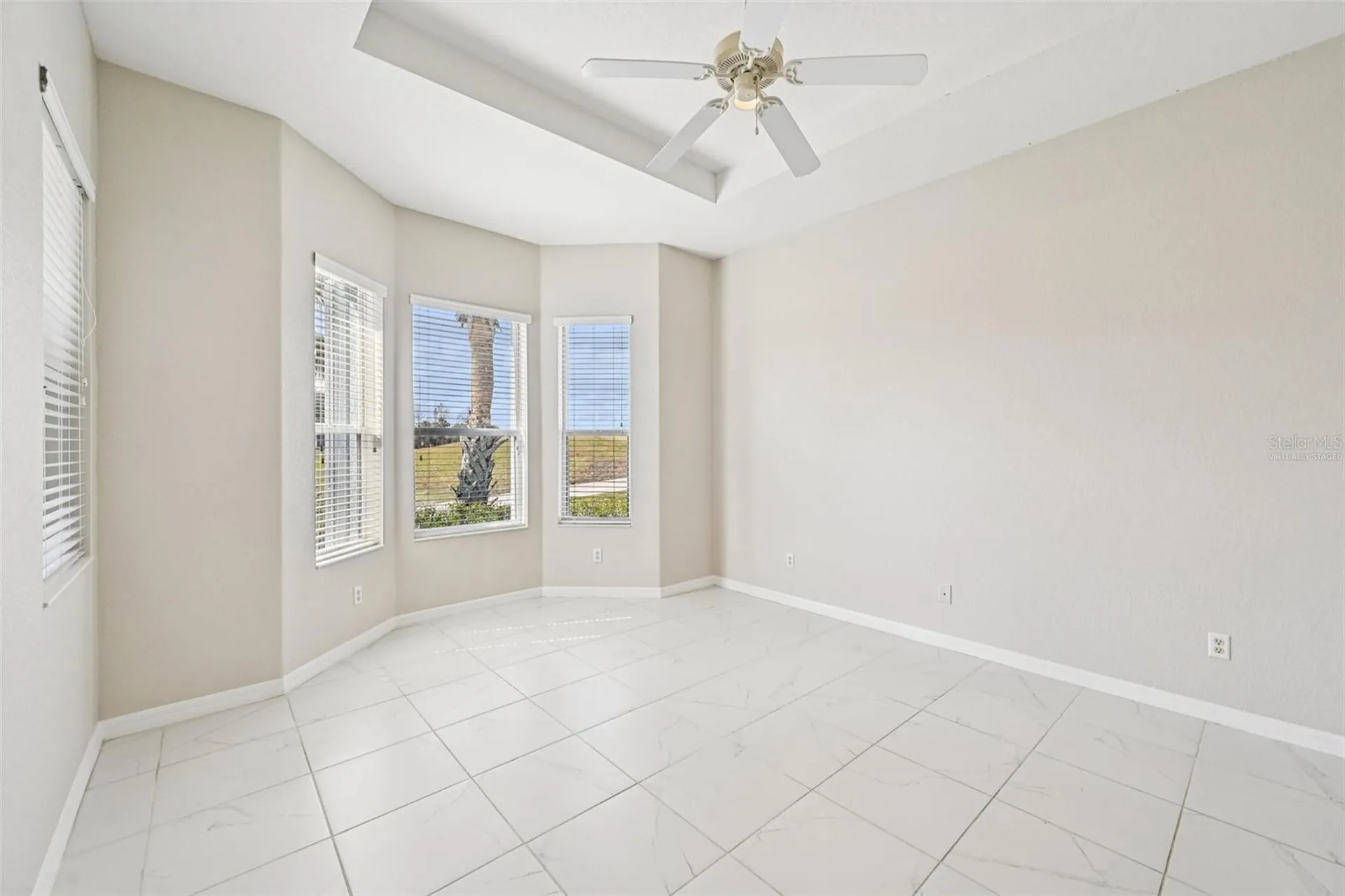 819 Regal Manor Way Sun City Center FL 33573