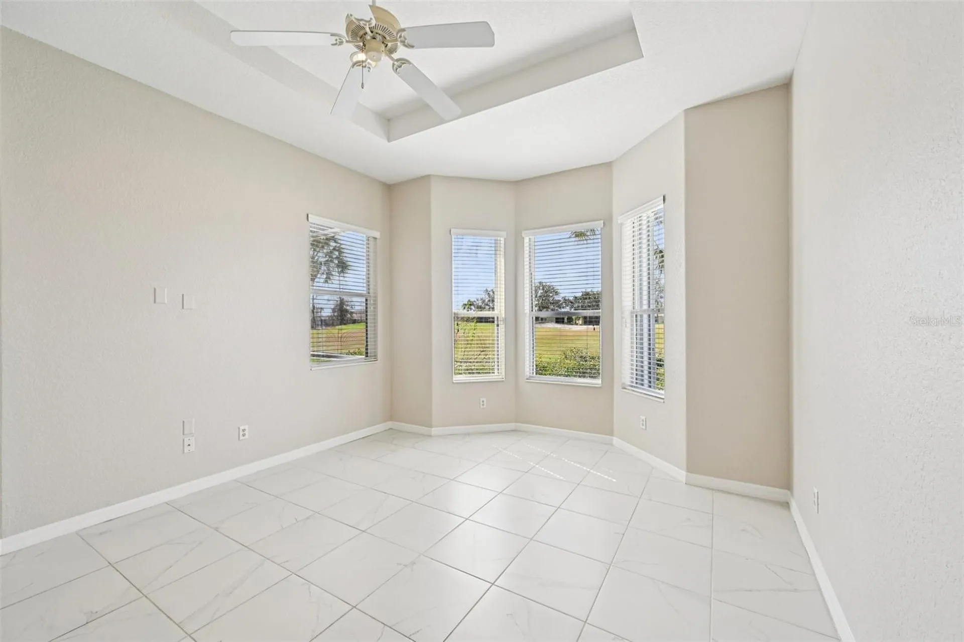 819 Regal Manor Way Sun City Center FL 33573