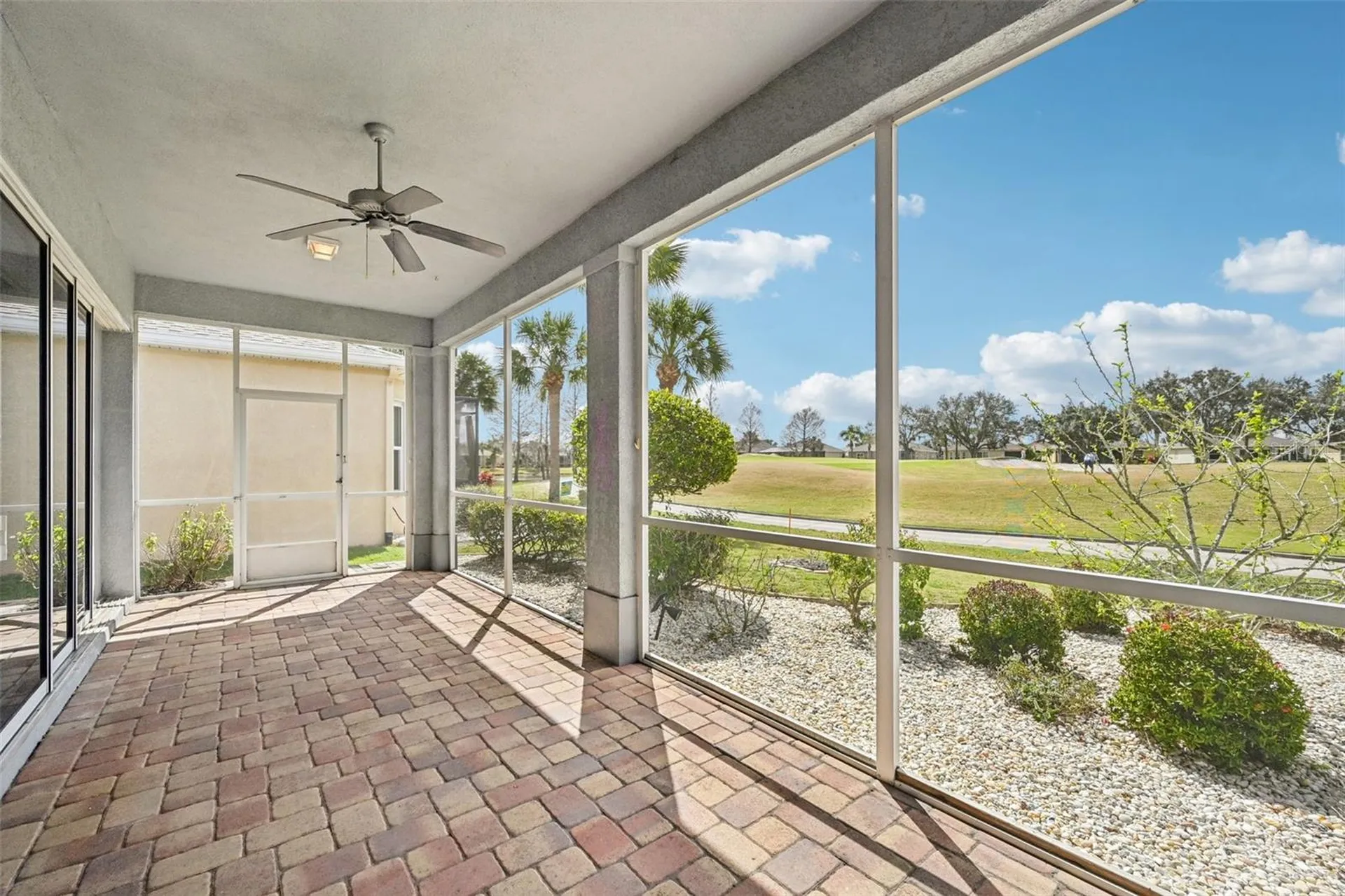 819 Regal Manor Way Sun City Center FL 33573