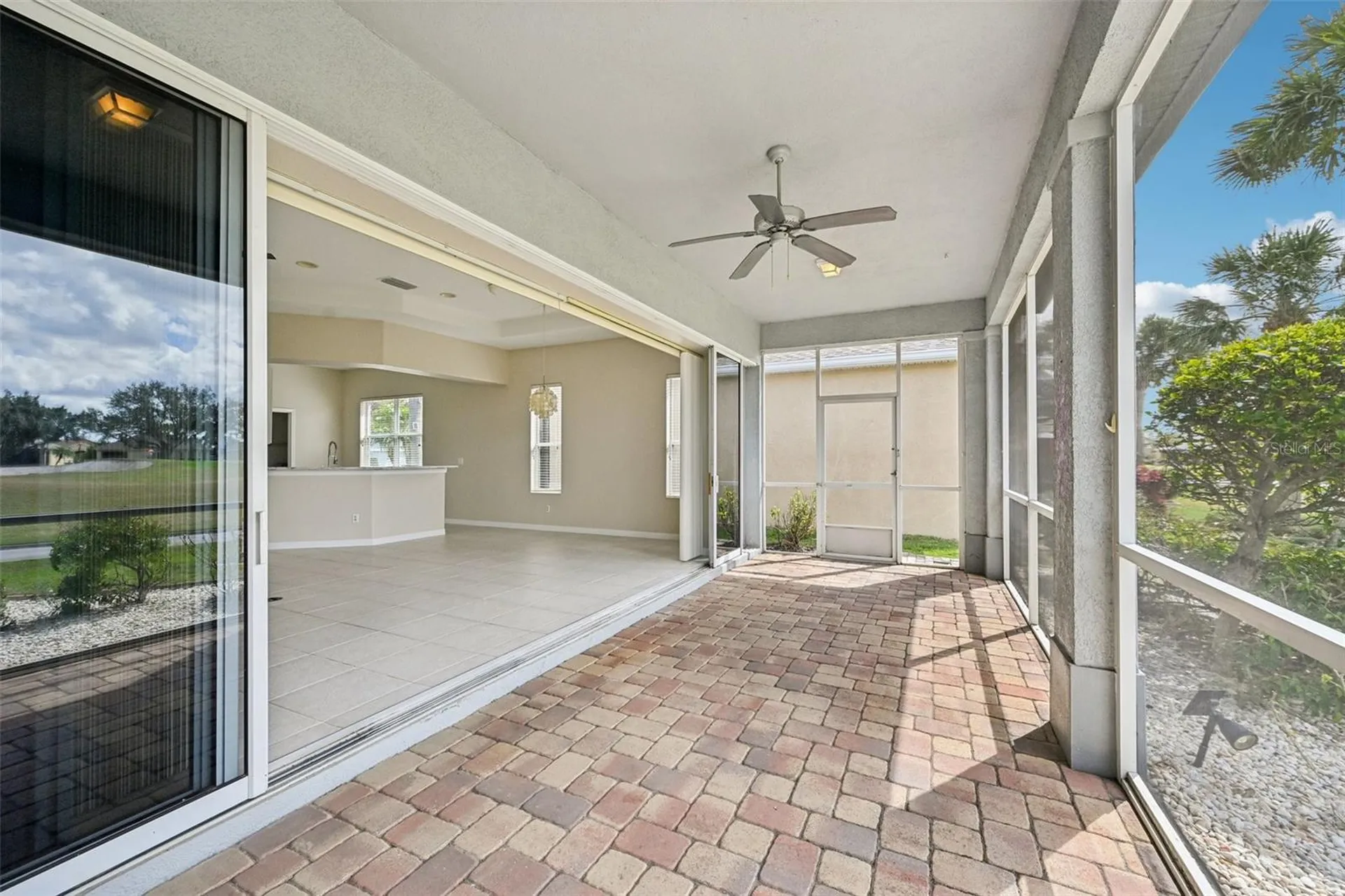 819 Regal Manor Way Sun City Center FL 33573