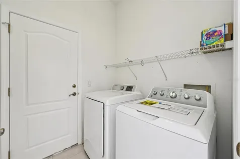 819 Regal Manor Way Sun City Center FL 33573
