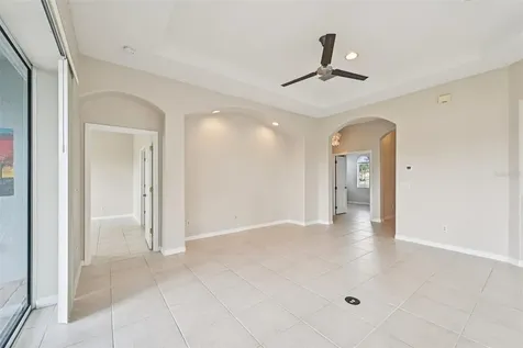 819 Regal Manor Way Sun City Center FL 33573