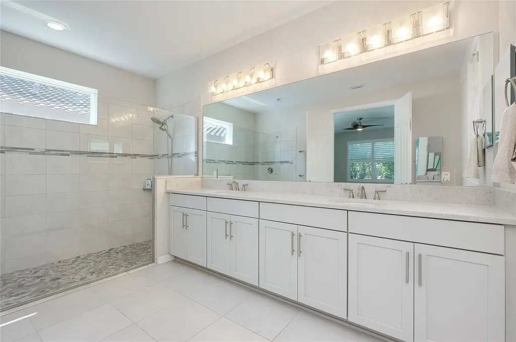 11472 Montserrat Drive Venice FL 34293