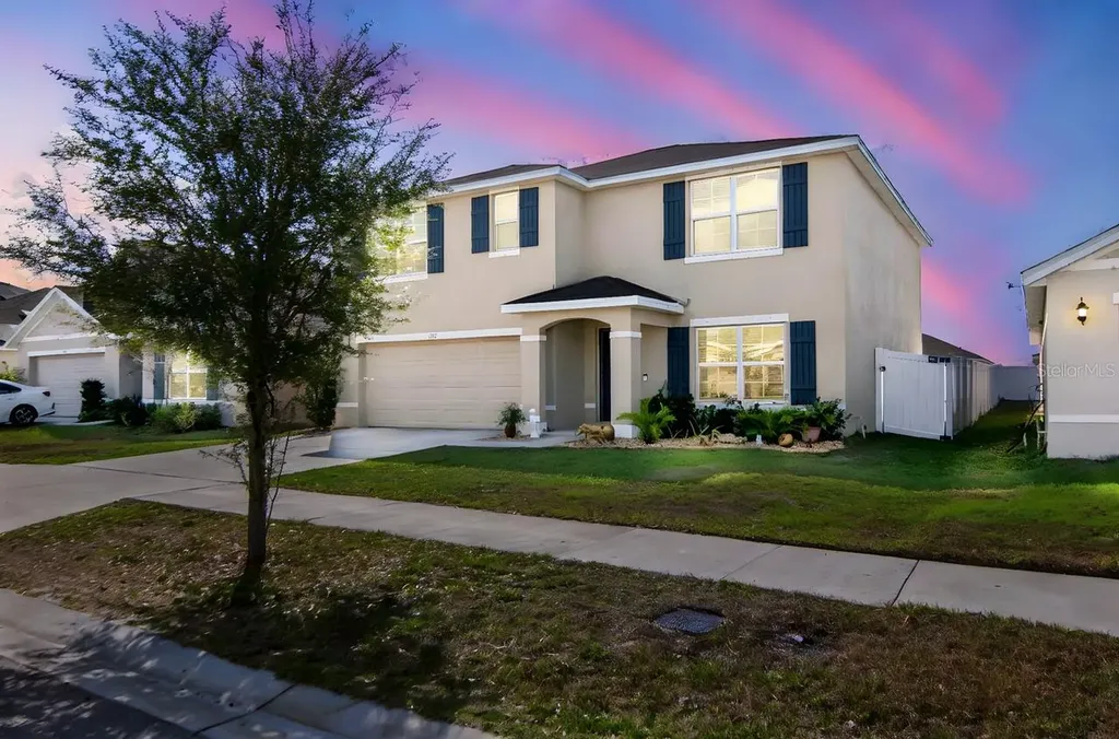 1103 Swaying Sawgrass Avenue Ruskin FL 33570