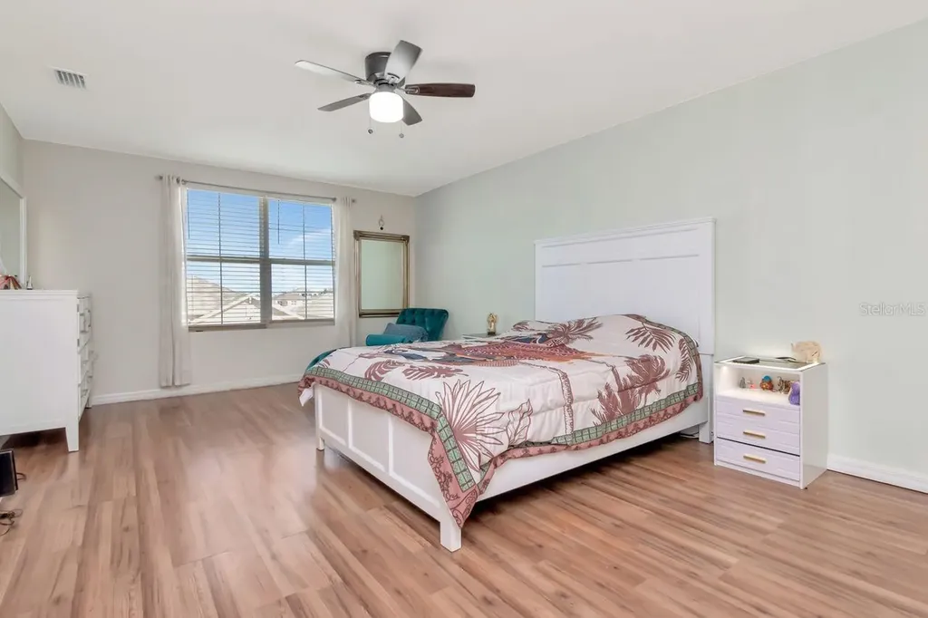 1103 Swaying Sawgrass Avenue Ruskin FL 33570