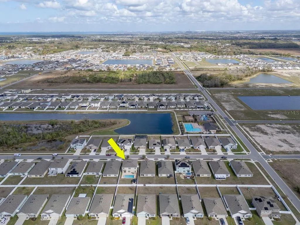 1103 Swaying Sawgrass Avenue Ruskin FL 33570