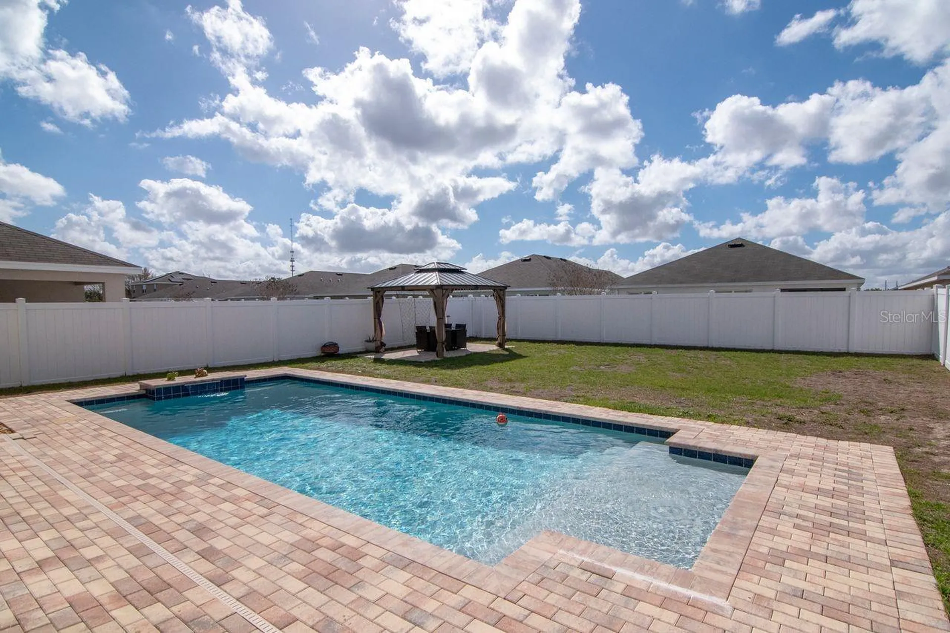 1103 Swaying Sawgrass Avenue Ruskin FL 33570