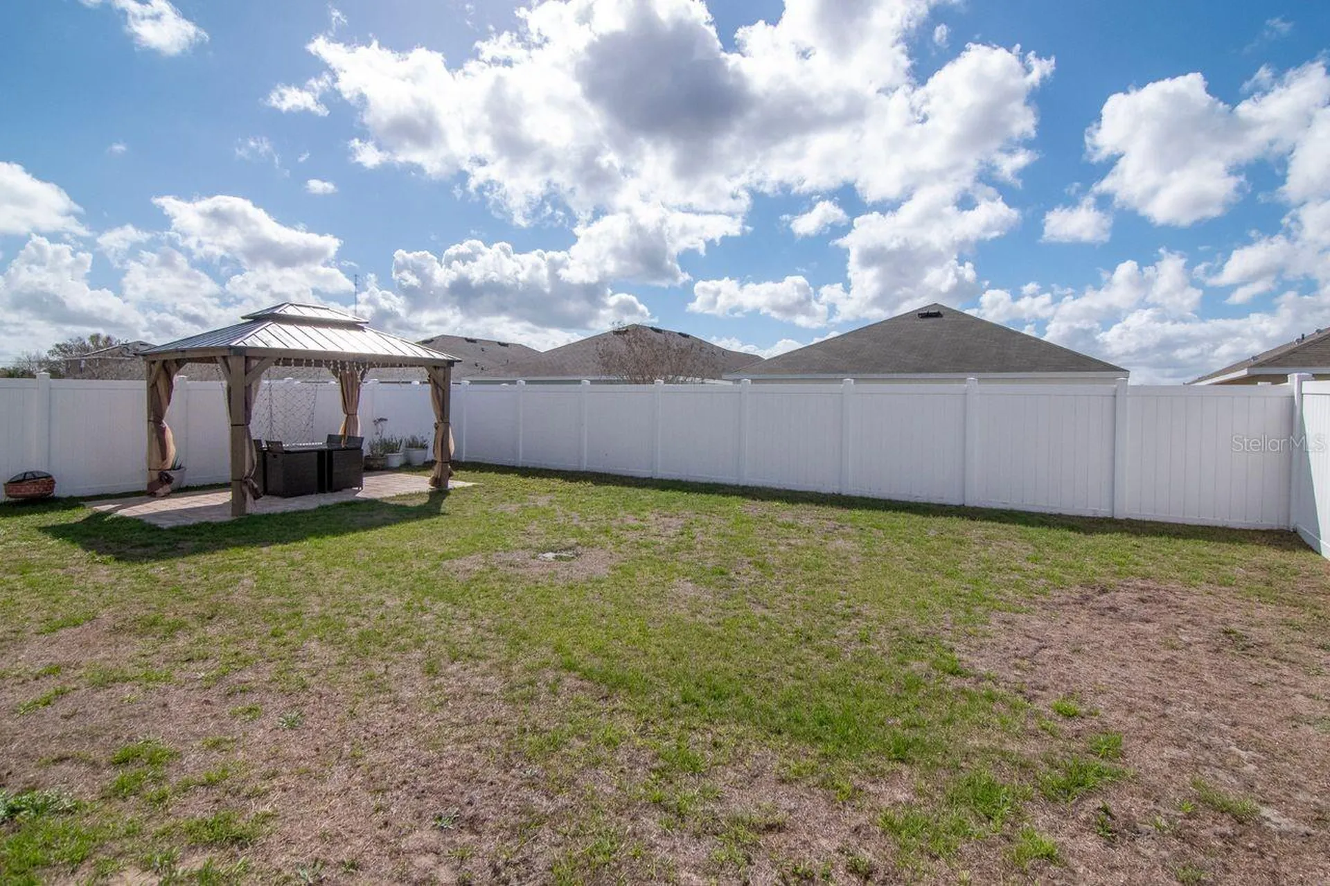 1103 Swaying Sawgrass Avenue Ruskin FL 33570