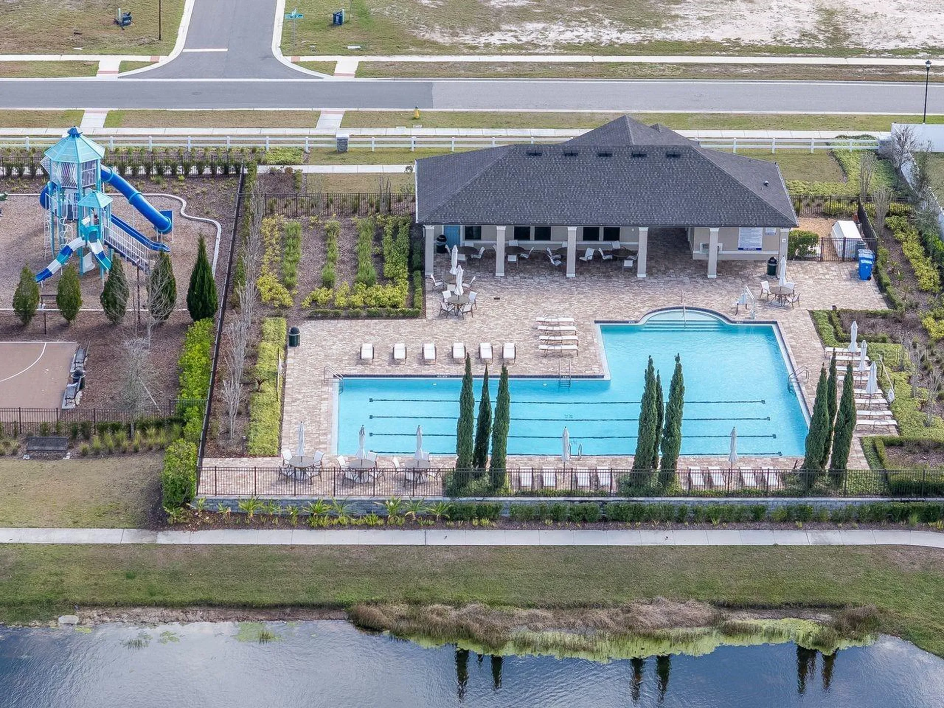 1103 Swaying Sawgrass Avenue Ruskin FL 33570