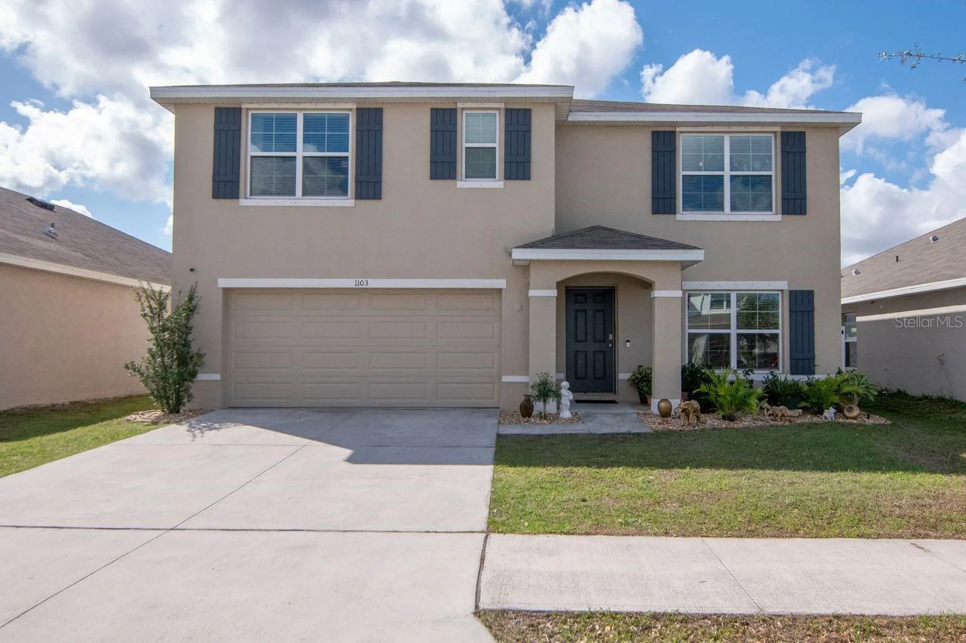 1103 Swaying Sawgrass Avenue Ruskin FL 33570