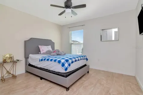 1103 Swaying Sawgrass Avenue Ruskin FL 33570