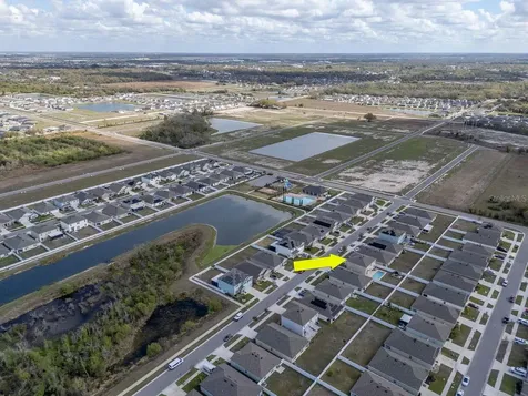 1103 Swaying Sawgrass Avenue Ruskin FL 33570