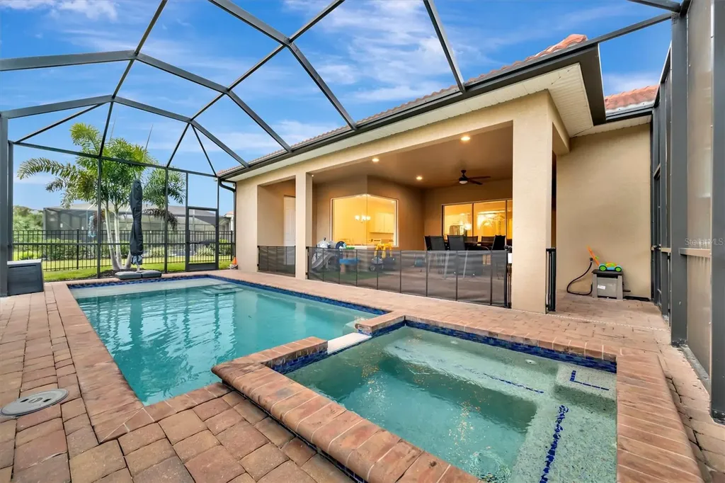 24040 Riverfront Drive Punta Gorda FL 33980