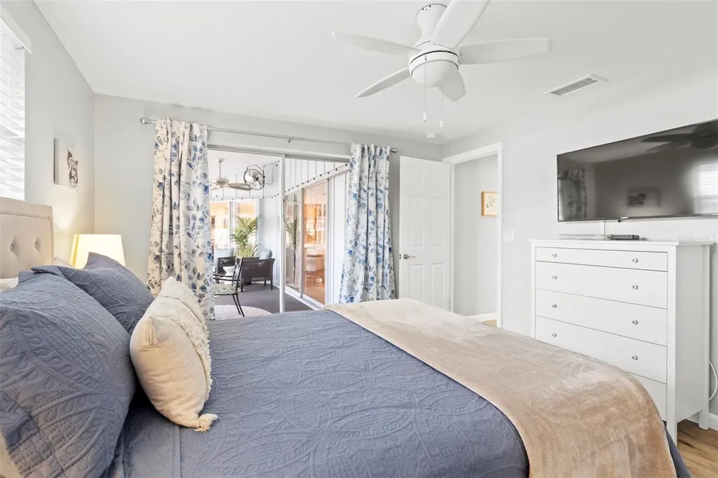 3165 Regatta Circle Sarasota FL 34231