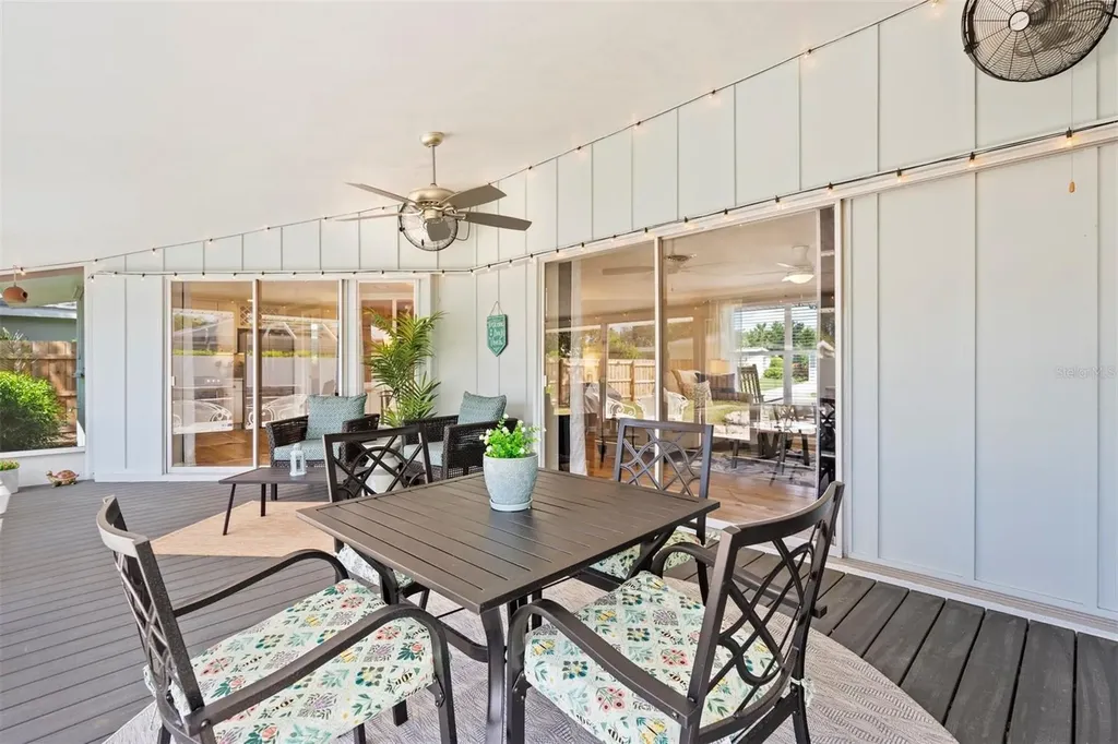 3165 Regatta Circle Sarasota FL 34231