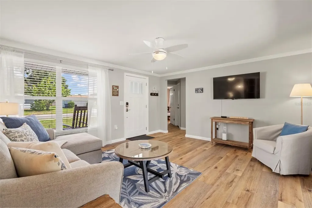 3165 Regatta Circle Sarasota FL 34231