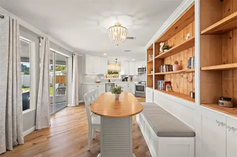 3165 Regatta Circle Sarasota FL 34231