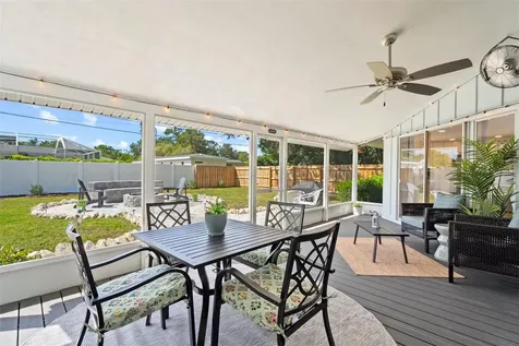 3165 Regatta Circle Sarasota FL 34231