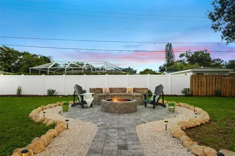 3165 Regatta Circle Sarasota FL 34231