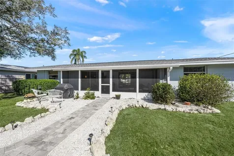 3165 Regatta Circle Sarasota FL 34231