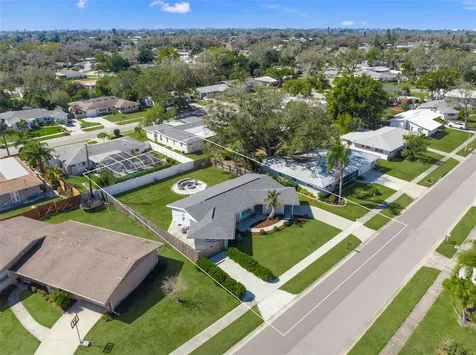 3165 Regatta Circle Sarasota FL 34231