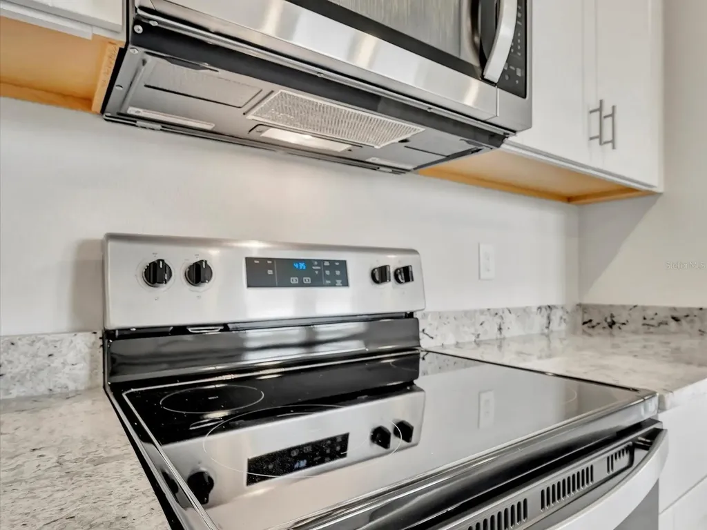 176 Whiteland Bend Nokomis FL 34275