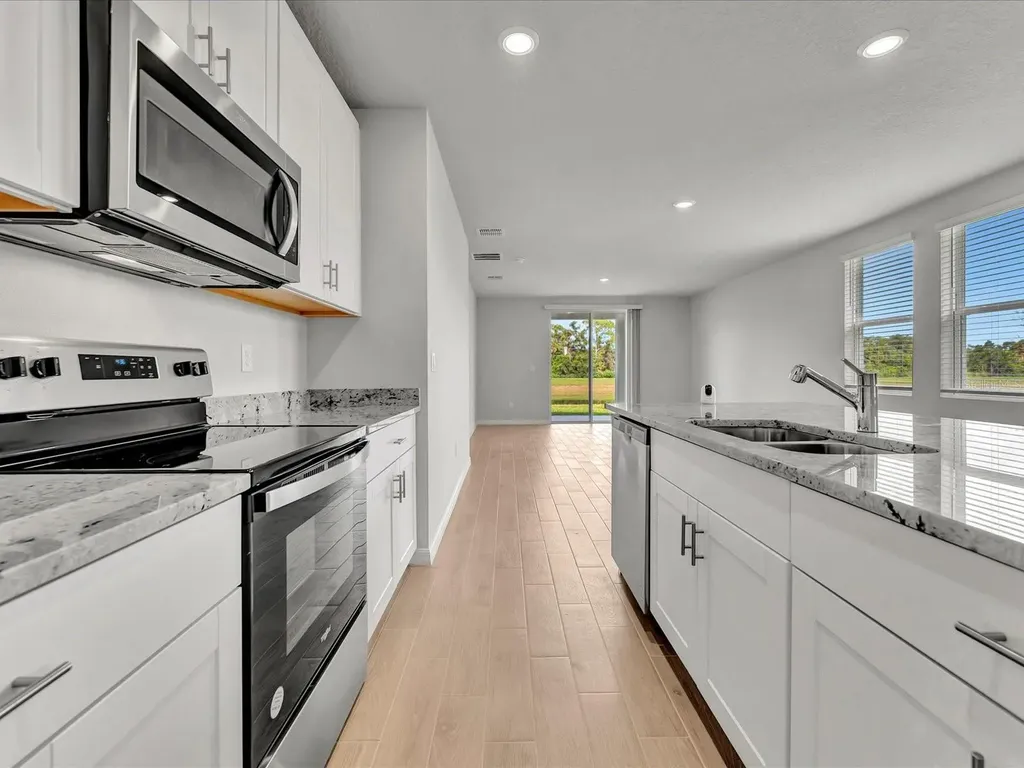 176 Whiteland Bend Nokomis FL 34275