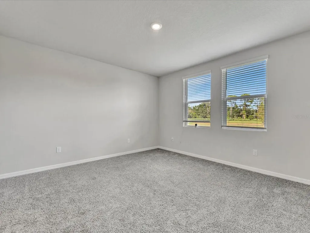 176 Whiteland Bend Nokomis FL 34275