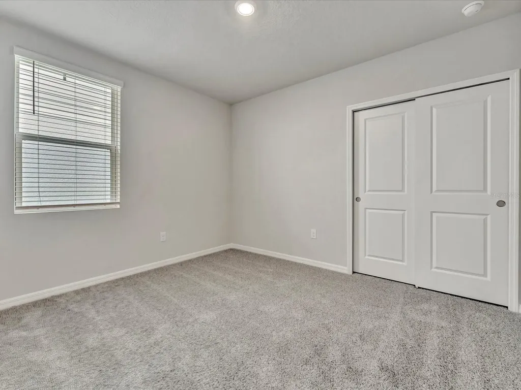 176 Whiteland Bend Nokomis FL 34275